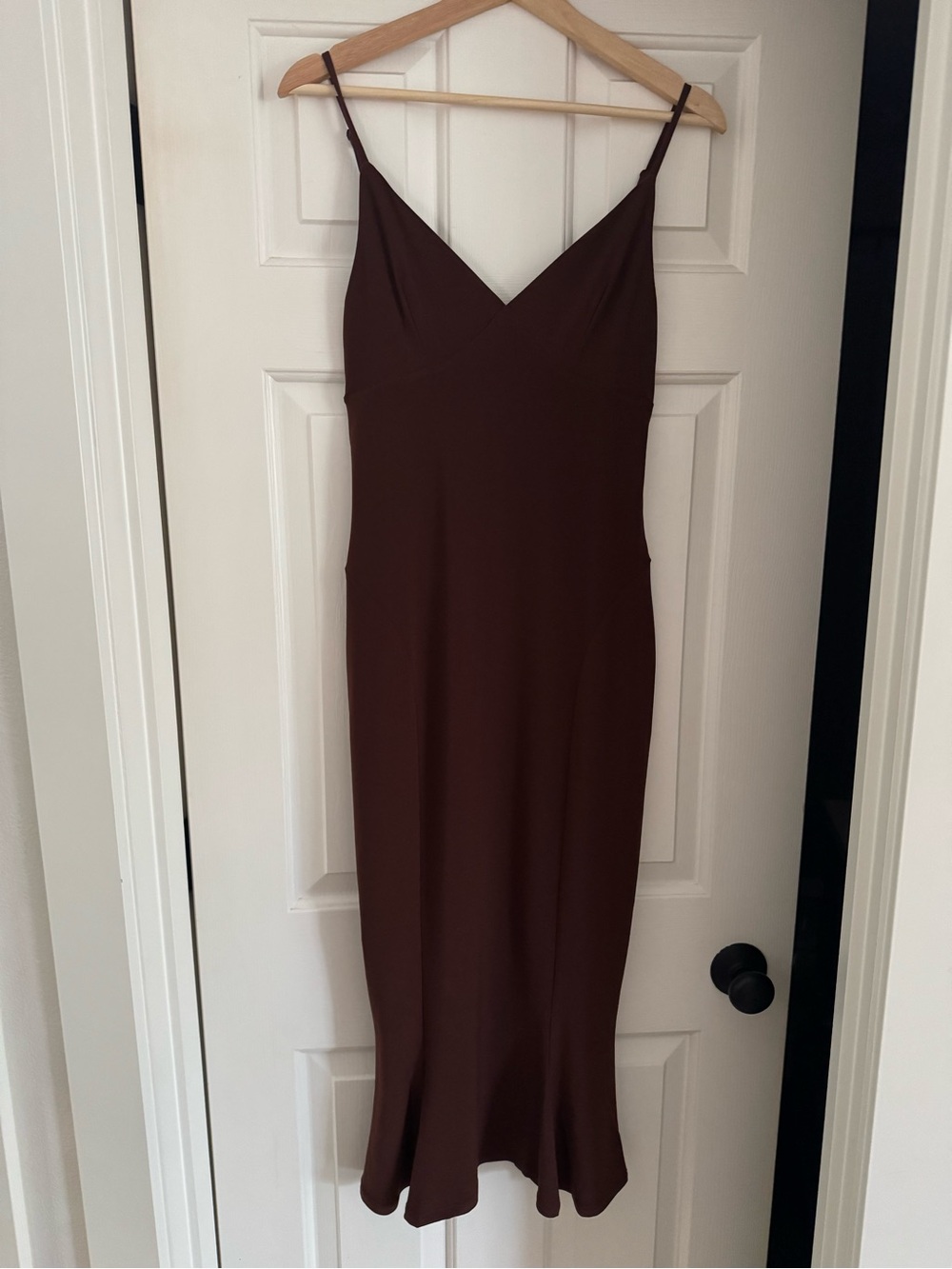Express women’s midi dress brown